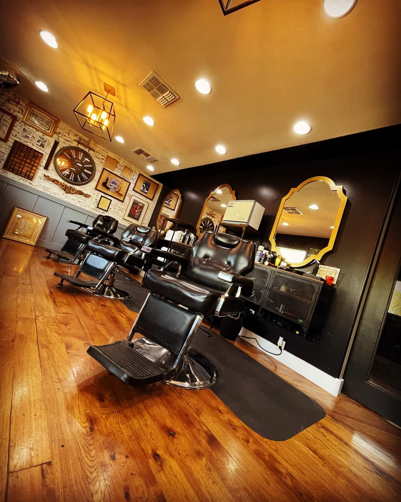 Inside No Filter Barbershop